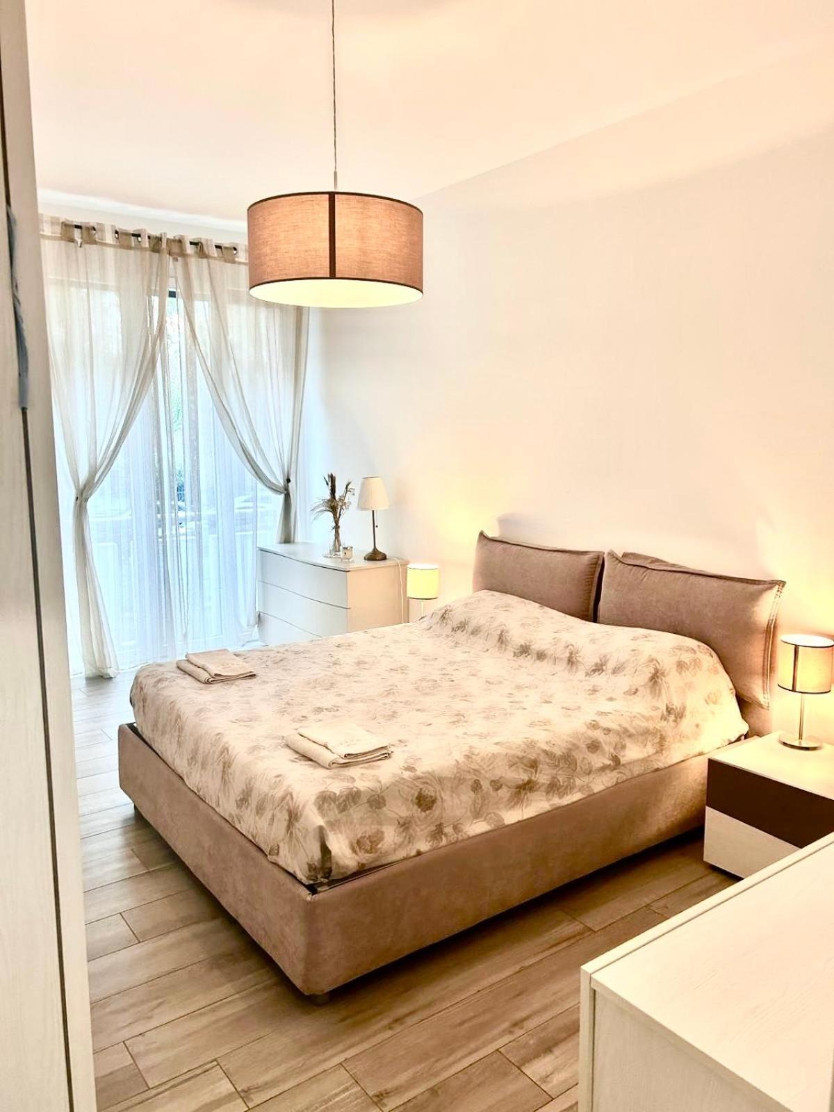 Giuseppe&Carolina Citylife Lux Appartment Fiera Milano — Foto 3